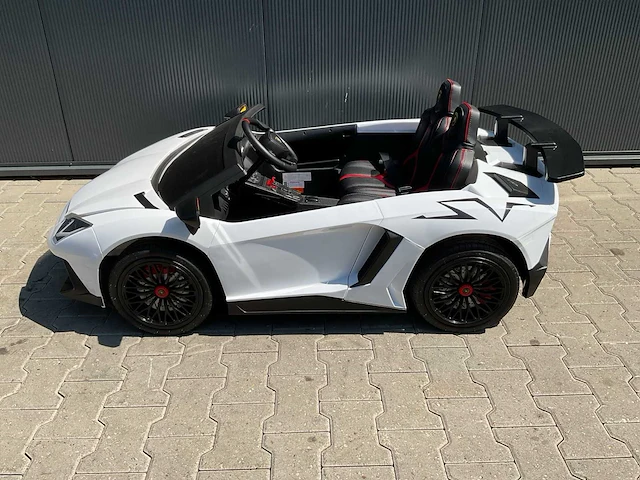 Lamborghini sv aventador elektrische kinderauto - afbeelding 1 van  21