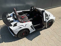 Lamborghini sv aventador elektrische kinderauto - afbeelding 18 van  21