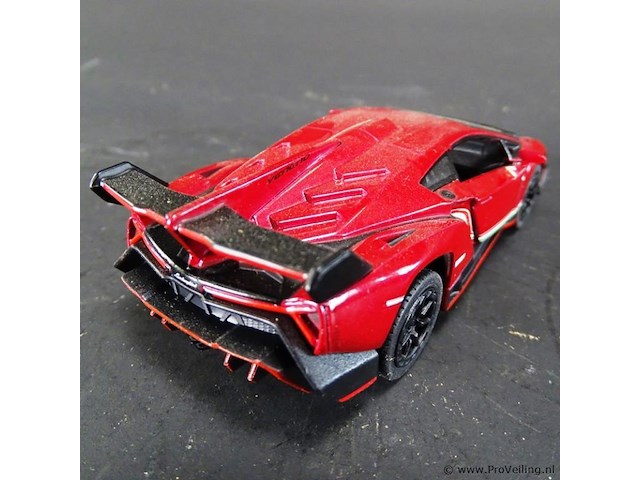 Lamborghini veneno rood\ - afbeelding 4 van  5