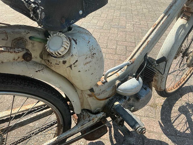 Lambretto 48 innocenti motorfiets - afbeelding 6 van  13
