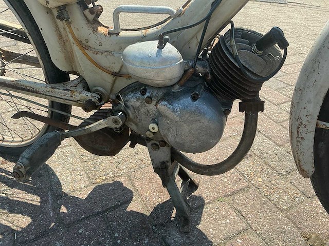 Lambretto 48 innocenti motorfiets - afbeelding 13 van  13