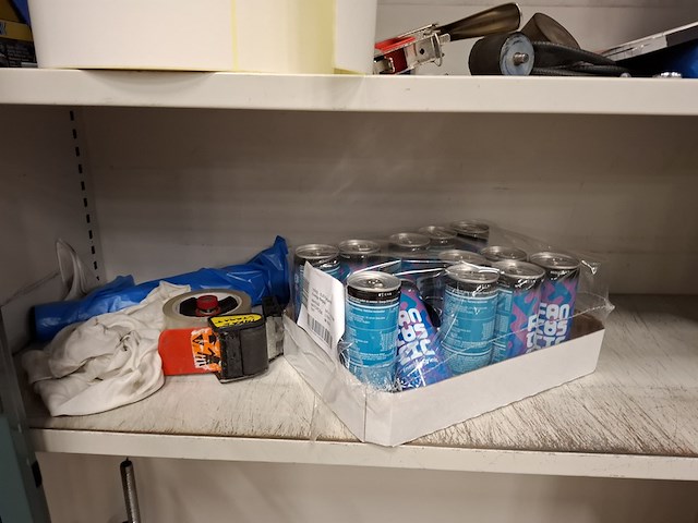 Lameldeurkast met inhoud - afbeelding 6 van  7