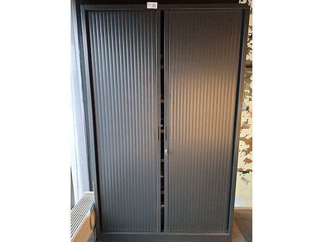 Lameldeurkast met inhoud - afbeelding 5 van  13