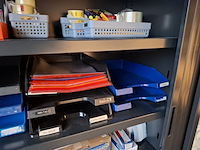 Lameldeurkast met inhoud - afbeelding 10 van  13