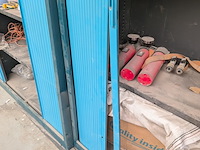 Lameldeurkast met inhoud - afbeelding 3 van  6