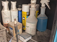 Lameldeurkast met inhoud - afbeelding 4 van  6