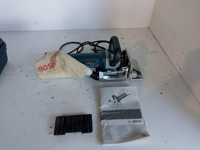 Lamellenfreesmachine 230v bosch, gff 22 a, bouwjaar 2016 - afbeelding 1 van  11