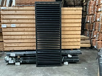 Lamellenscherm verstelbaar - zwart gespoten - 224x90 cm - afbeelding 2 van  3