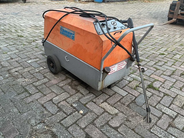 Lamers - 1983 - f900-16 - hogedrukreiniger - afbeelding 1 van  6