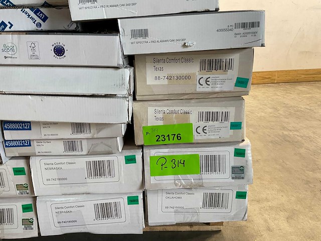 Laminaat – diverse soorten, ca. 100m² - afbeelding 11 van  15