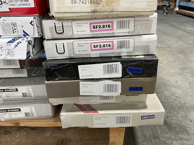 Laminaat – diverse soorten, ca. 100m² - afbeelding 13 van  15