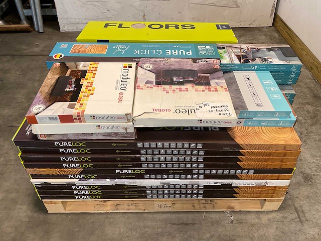 Laminaat – diverse soorten, ca. 115m² - afbeelding 6 van  13