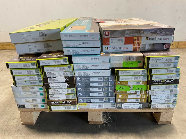 Laminaat – diverse soorten, ca. 115m² - afbeelding 8 van  13