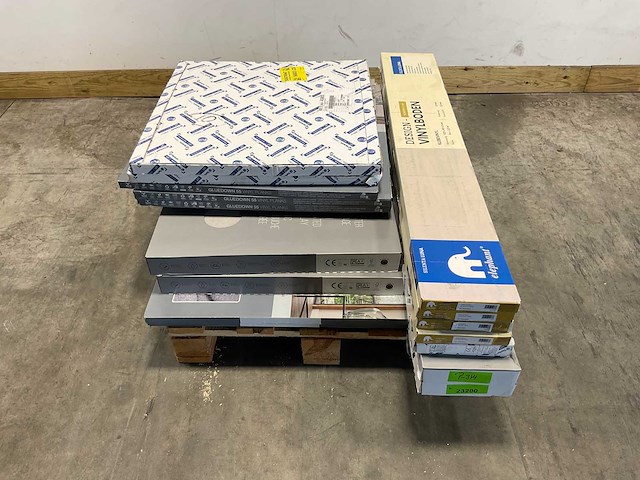 Laminaat – diverse soorten, ca. 39m² - afbeelding 1 van  14