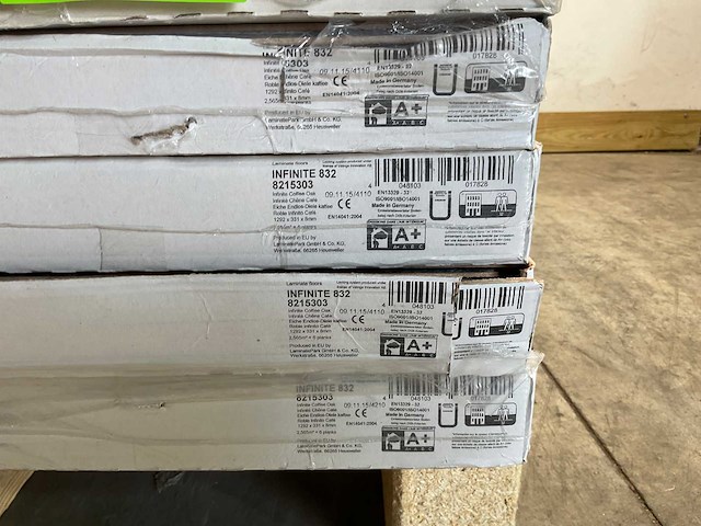 Laminaat – diverse soorten, ca. 48m² - afbeelding 9 van  13