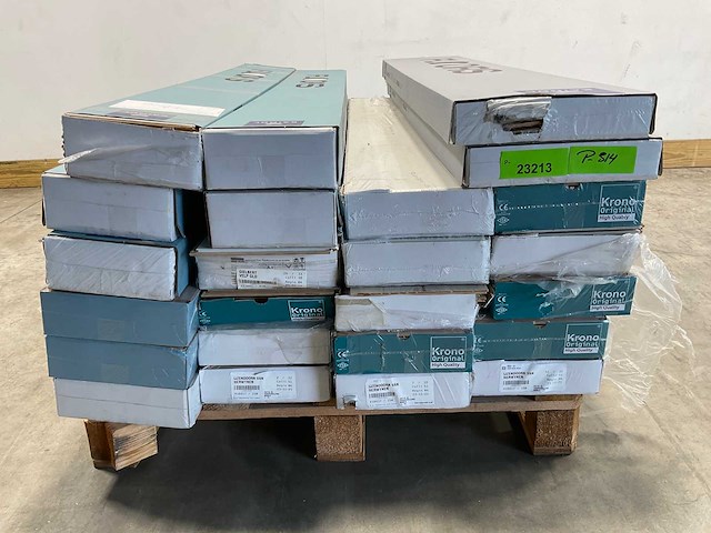 Laminaat – diverse soorten, ca. 49m² - afbeelding 8 van  14