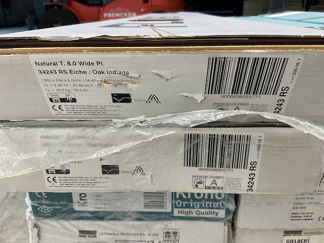 Laminaat – diverse soorten, ca. 49m² - afbeelding 12 van  14