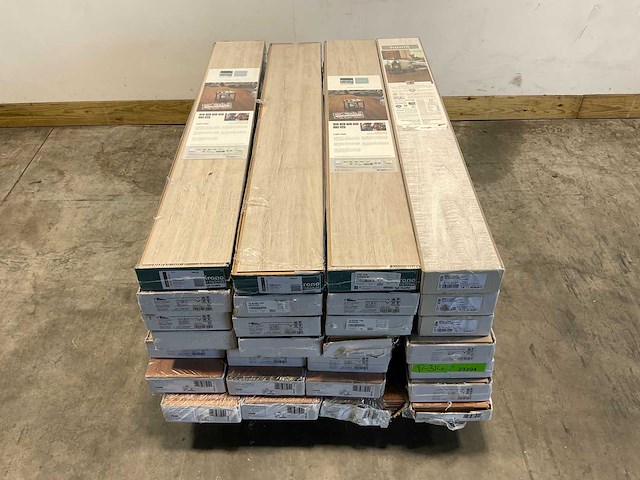 Laminaat – diverse soorten, ca. 62m² - afbeelding 1 van  17