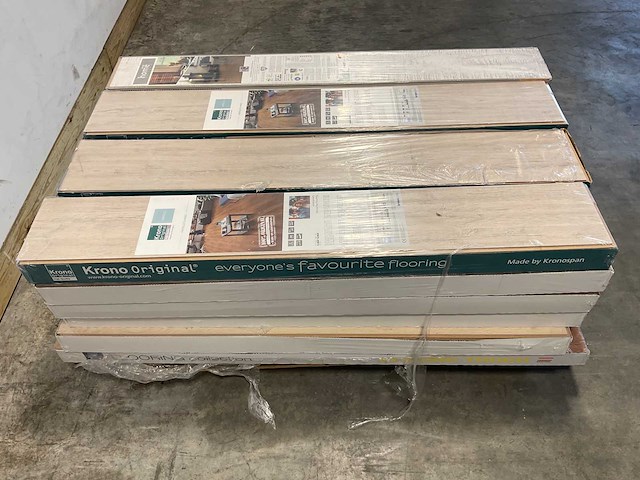 Laminaat – diverse soorten, ca. 62m² - afbeelding 10 van  17