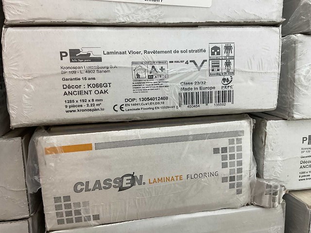 Laminaat – diverse soorten, ca. 62m² - afbeelding 17 van  17