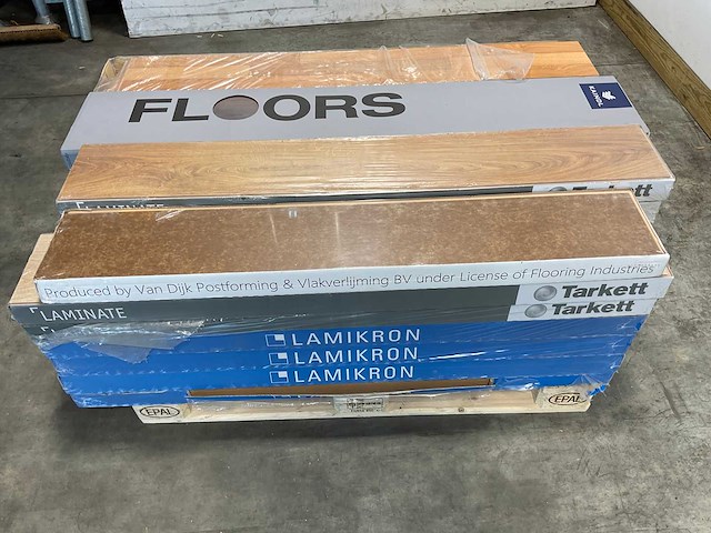 Laminaat – diverse soorten, ca. 62m² - afbeelding 12 van  20