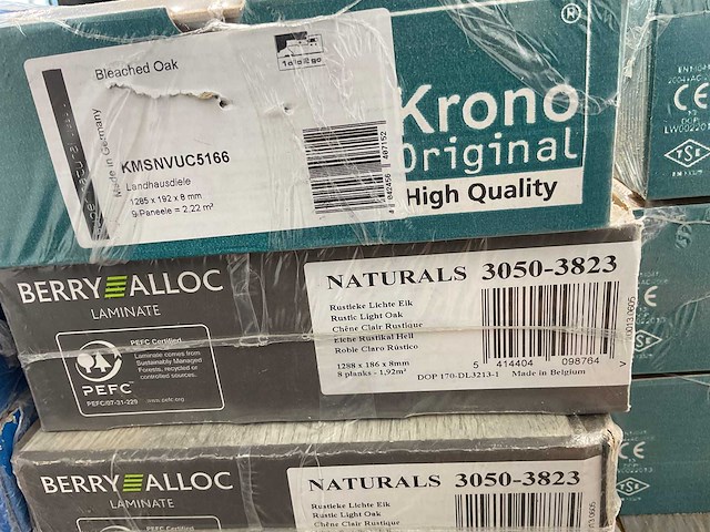 Laminaat – diverse soorten, ca. 62m² - afbeelding 12 van  16