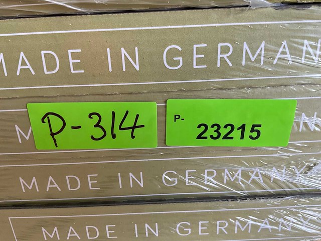 Laminaat – diverse soorten, ca. 67m² - afbeelding 4 van  13