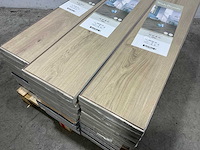 Laminate - wide beauty - saguenay - laminaatvloer 49 m2 - afbeelding 1 van  2