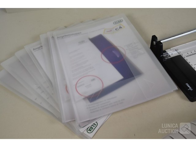 Lamineer en papiersnijmachine - afbeelding 3 van  8