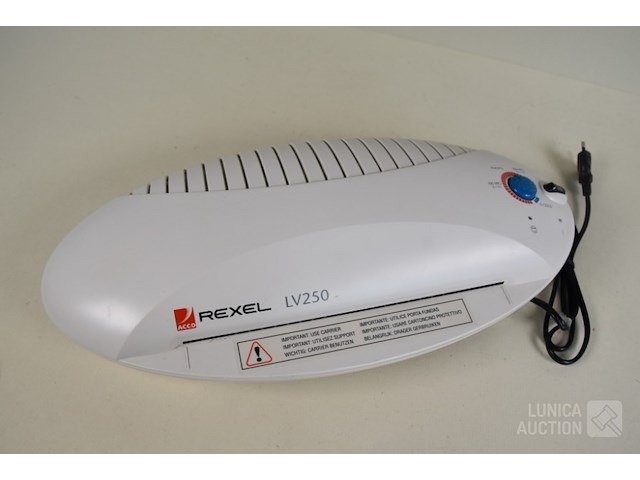 Lamineer en papiersnijmachine - afbeelding 4 van  8