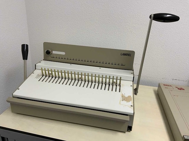 Lamirel / ideal / gbc lamineer, perforator en snijset - afbeelding 2 van  8