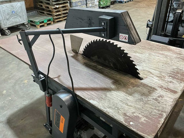 Lammers bouwzaag tafelcirkelzaagmachine - afbeelding 6 van  7