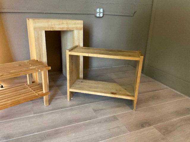 Lamp met tafeltjes - afbeelding 3 van  4