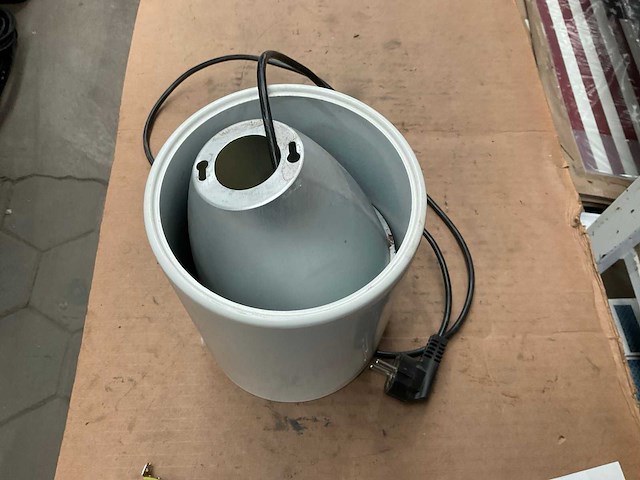 Lamp - afbeelding 2 van  3