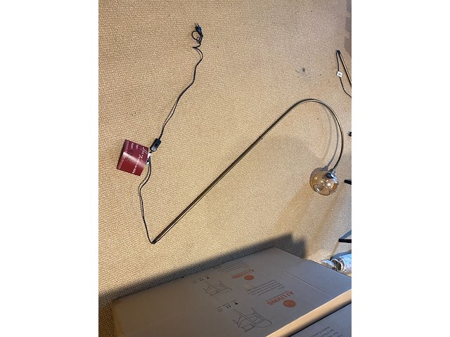 Lamp - afbeelding 2 van  3