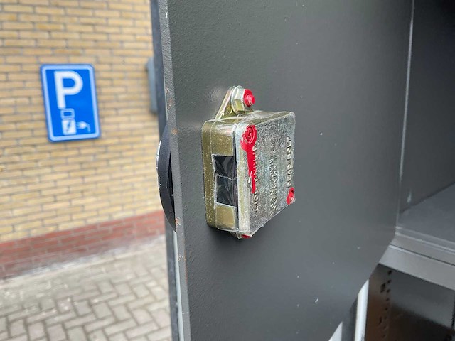 Lampertz data-safe kluis - afbeelding 5 van  5