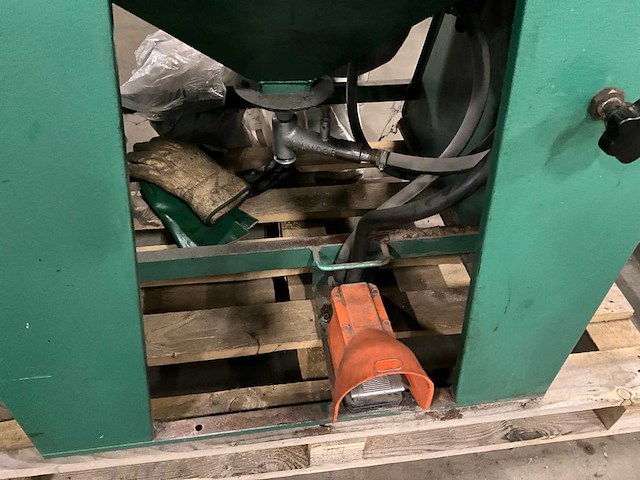 Lampugnani sabbiatruci one straalcabine - afbeelding 2 van  9