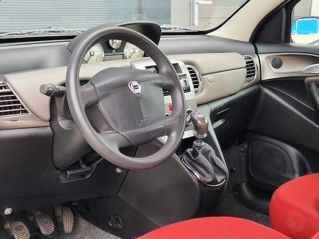 Lancia - 2005 - ypsilon - 1.2-16v oro - 79-rt-zg - afbeelding 11 van  20