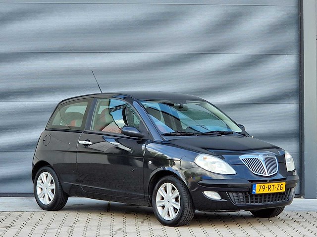 Lancia - 2005 - ypsilon - 1.2-16v oro - 79-rt-zg - afbeelding 12 van  20