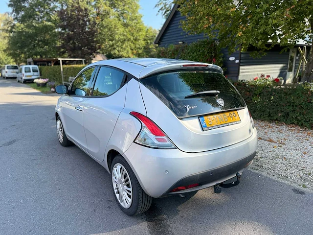 Lancia - 2014 - ypsilon - 0.9 twinair silver + - 3-tnb-99 - afbeelding 7 van  8
