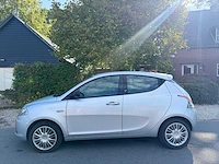 Lancia - 2014 - ypsilon - 0.9 twinair silver + - 3-tnb-99 - afbeelding 8 van  8