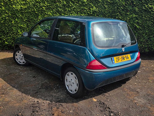 Lancia - ypsilon - 1.2 ls ecvt - automaat - 105.000 km - 1999 - zf-jn-16 - personenauto - afbeelding 6 van  10