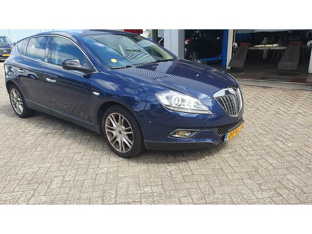 Lancia delta 1.4 16v oro, 00-klj-3 - afbeelding 6 van  11