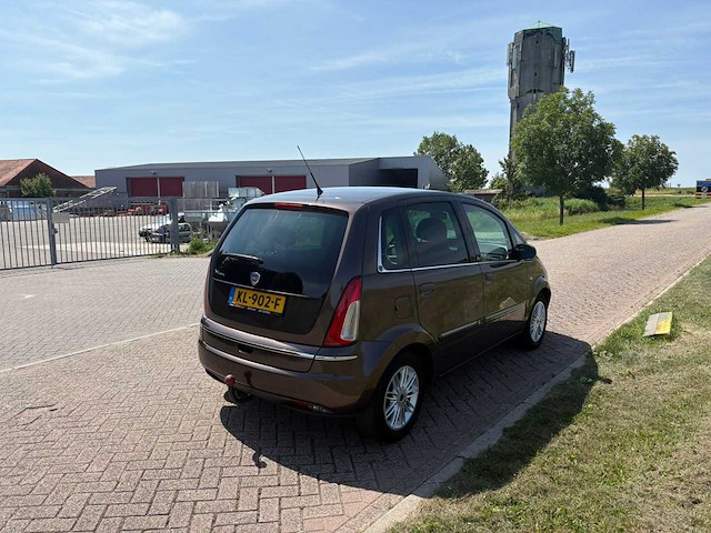 Lancia musa 1.4 16v gold s&s, kl-902-f - afbeelding 2 van  23