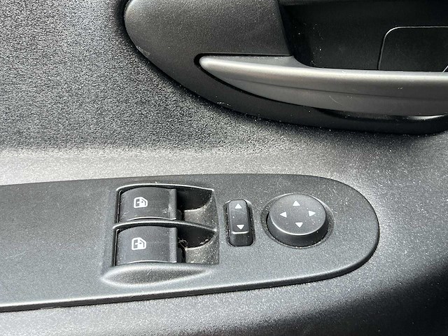 Lancia ypsilon 0.9 ta elefantino + 2014 | 6-xdt-55 - afbeelding 9 van  23