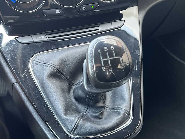 Lancia ypsilon 0.9 ta elefantino + 2014 | 6-xdt-55 - afbeelding 14 van  23