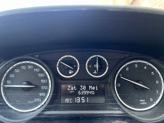 Lancia ypsilon 0.9 ta elefantino + 2014 | 6-xdt-55 - afbeelding 3 van  23