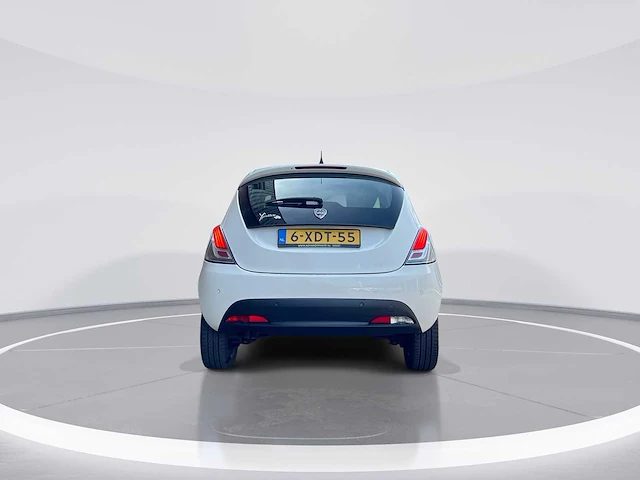 Lancia ypsilon 0.9 ta elefantino + 2014 | 6-xdt-55 - afbeelding 6 van  23