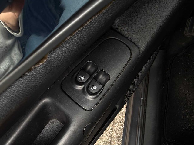 Lancia ypsilon 1.2 argento | 06-zd-lr i - afbeelding 16 van  16