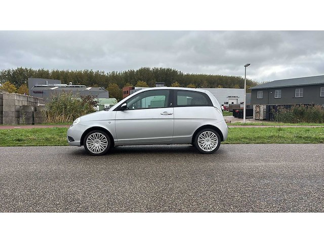 Lancia ypsilon 1.2 argento 2008 | 86-hkp-2 i - afbeelding 5 van  13